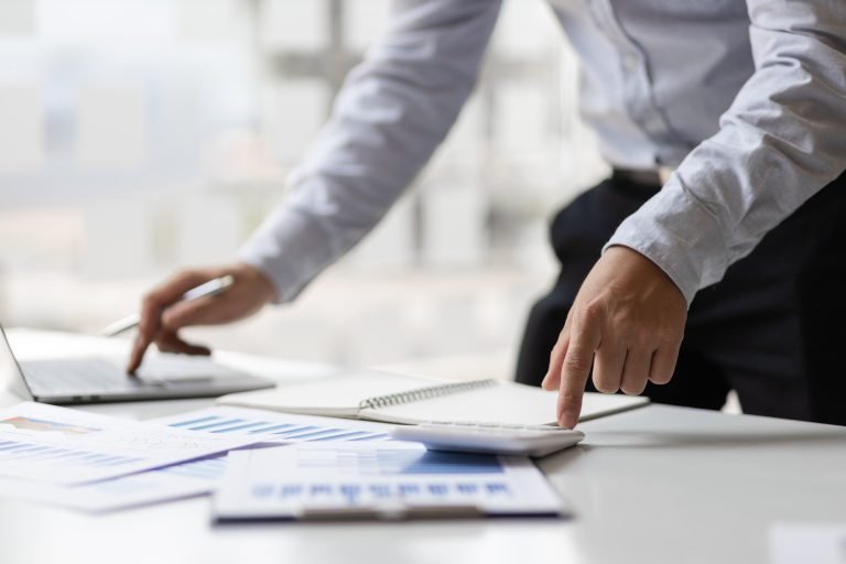 Servicios Fiscales - PARSA: Paredes, Saravia & Asociados, S.C. - Firma de contadores públicos, auditoría, derecho y asesoría empresarial en Guatemala.