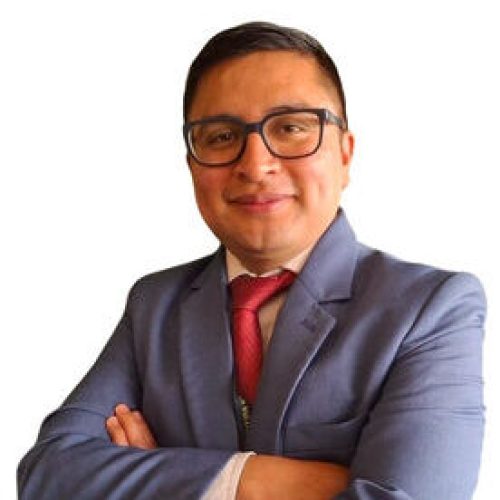 Lic. Guillermo Lucas